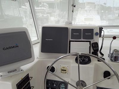 Marine Electronics Panel Before | Nicholson Marine Services